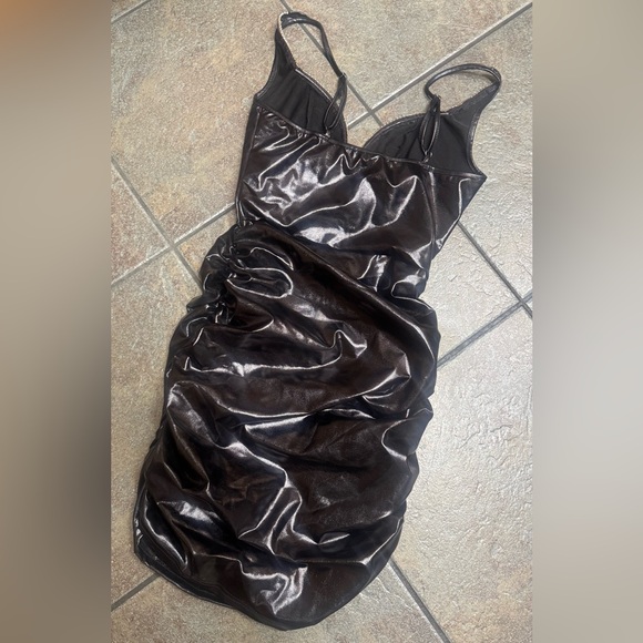 Faux Leather Black Ruched Dress S - Picture 5 of 7